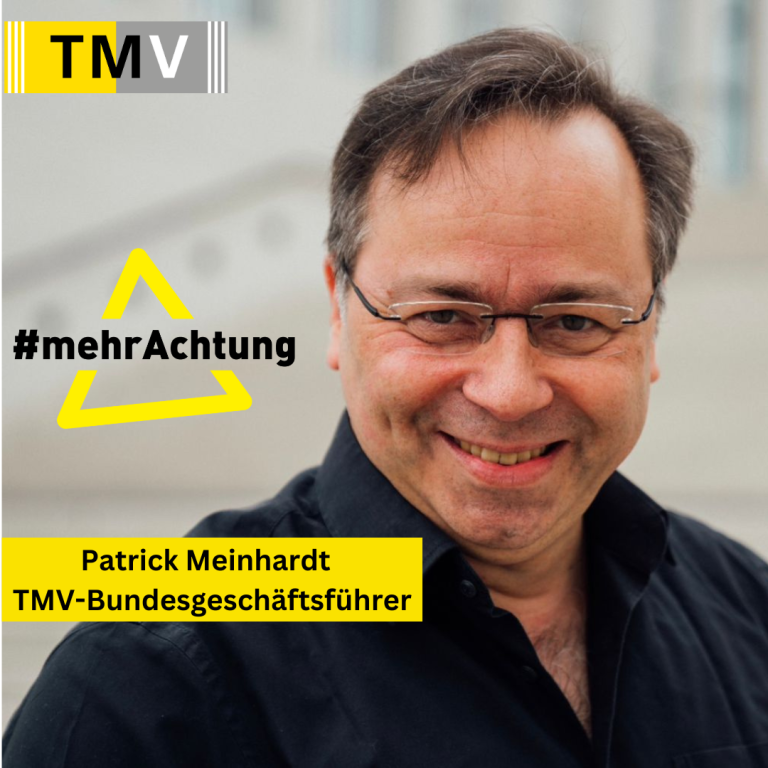 A07F9286-00DF-411B-90A0-B09C2DC47D6A